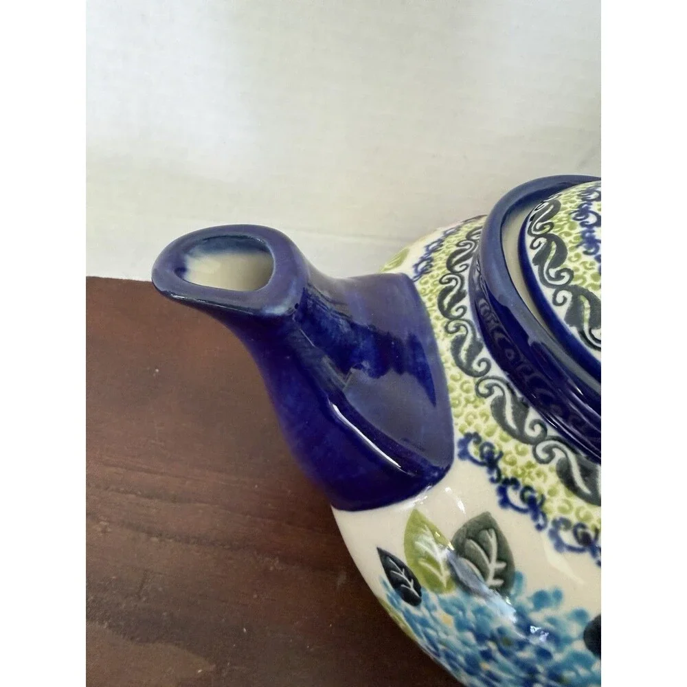 Uno Alla Volta Polish Pottery Teapot By Arek and Ewa Of Brzeg ~ Hydrangea Haven